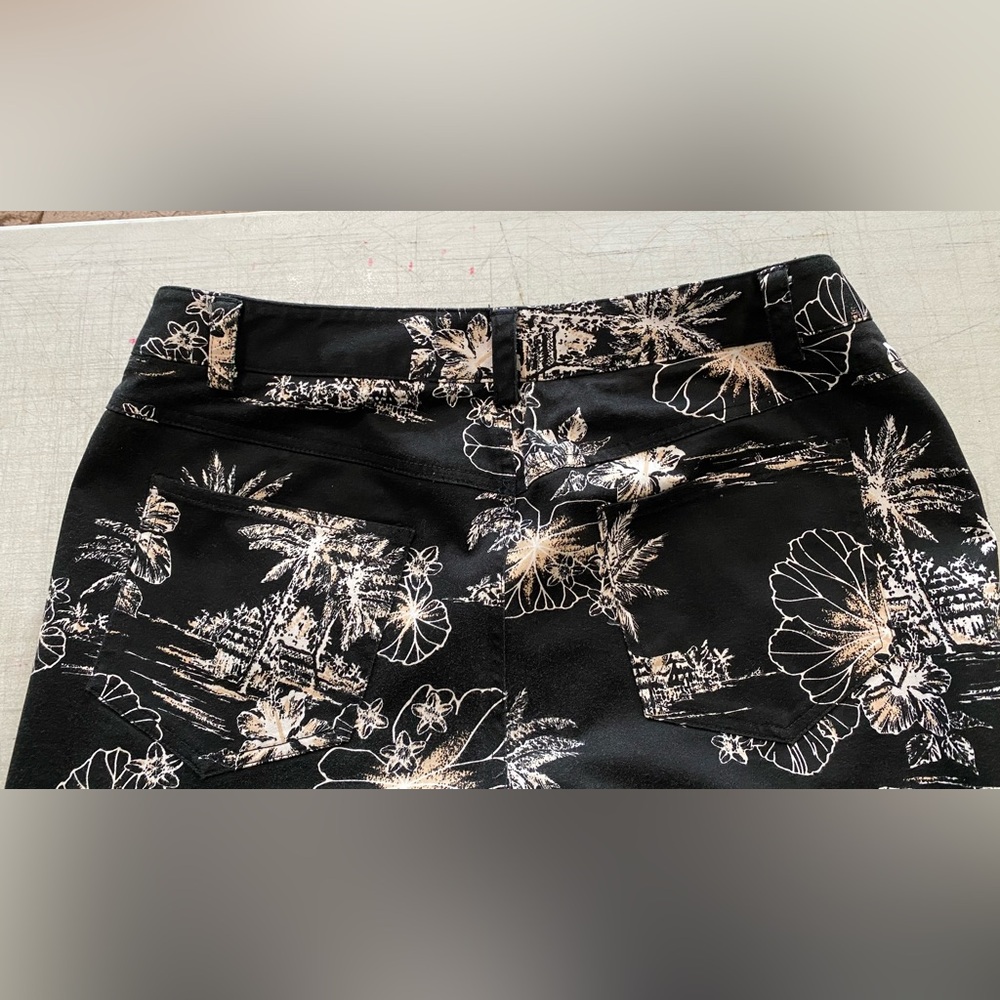 Rafaella Black and White Patterned Pants - Picture 6 of 11